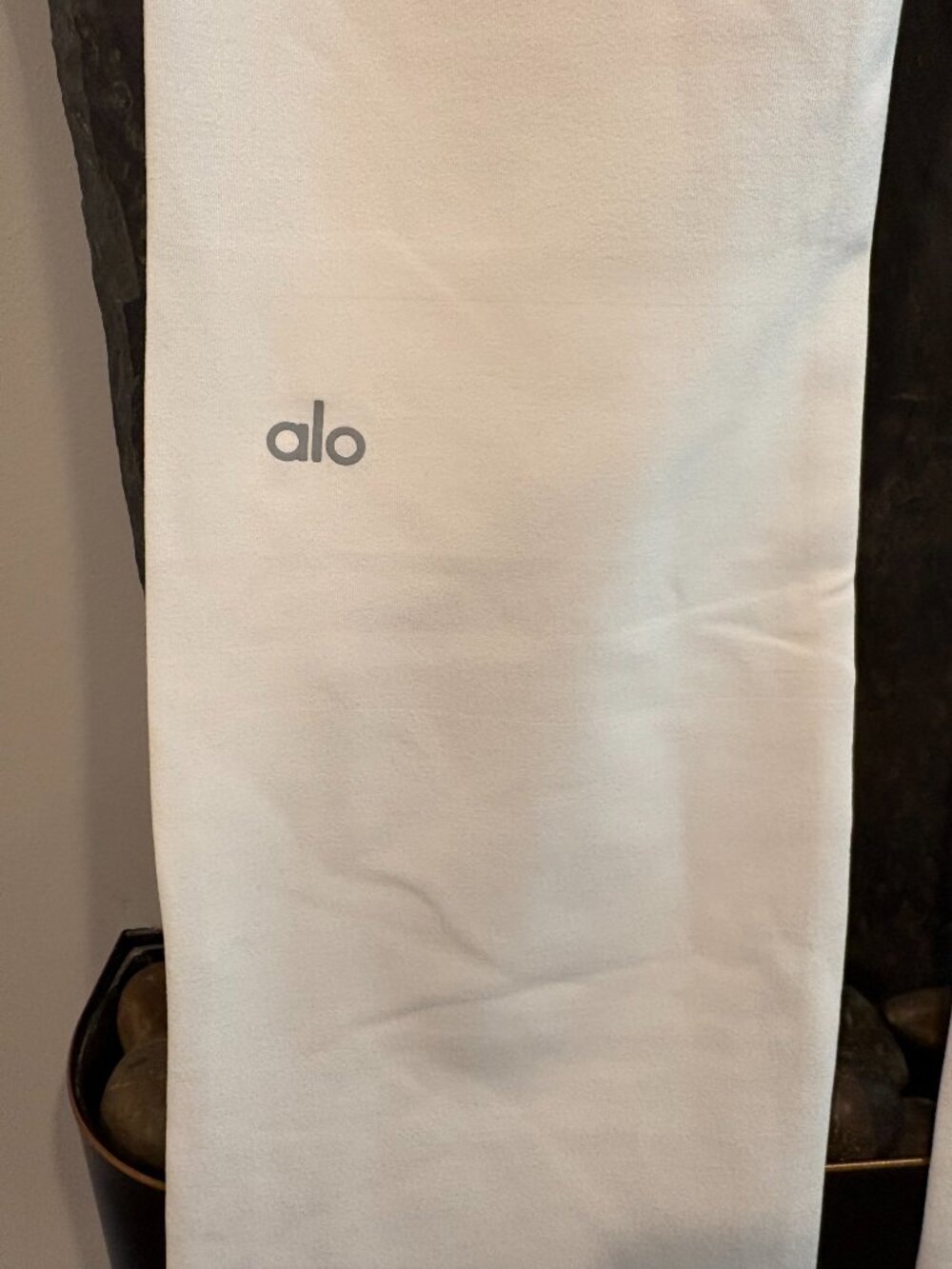 NWT Airbrush High-Waist Ivory Full Bootcut Legging Yoga Pants, Small - Picture 3 of 10